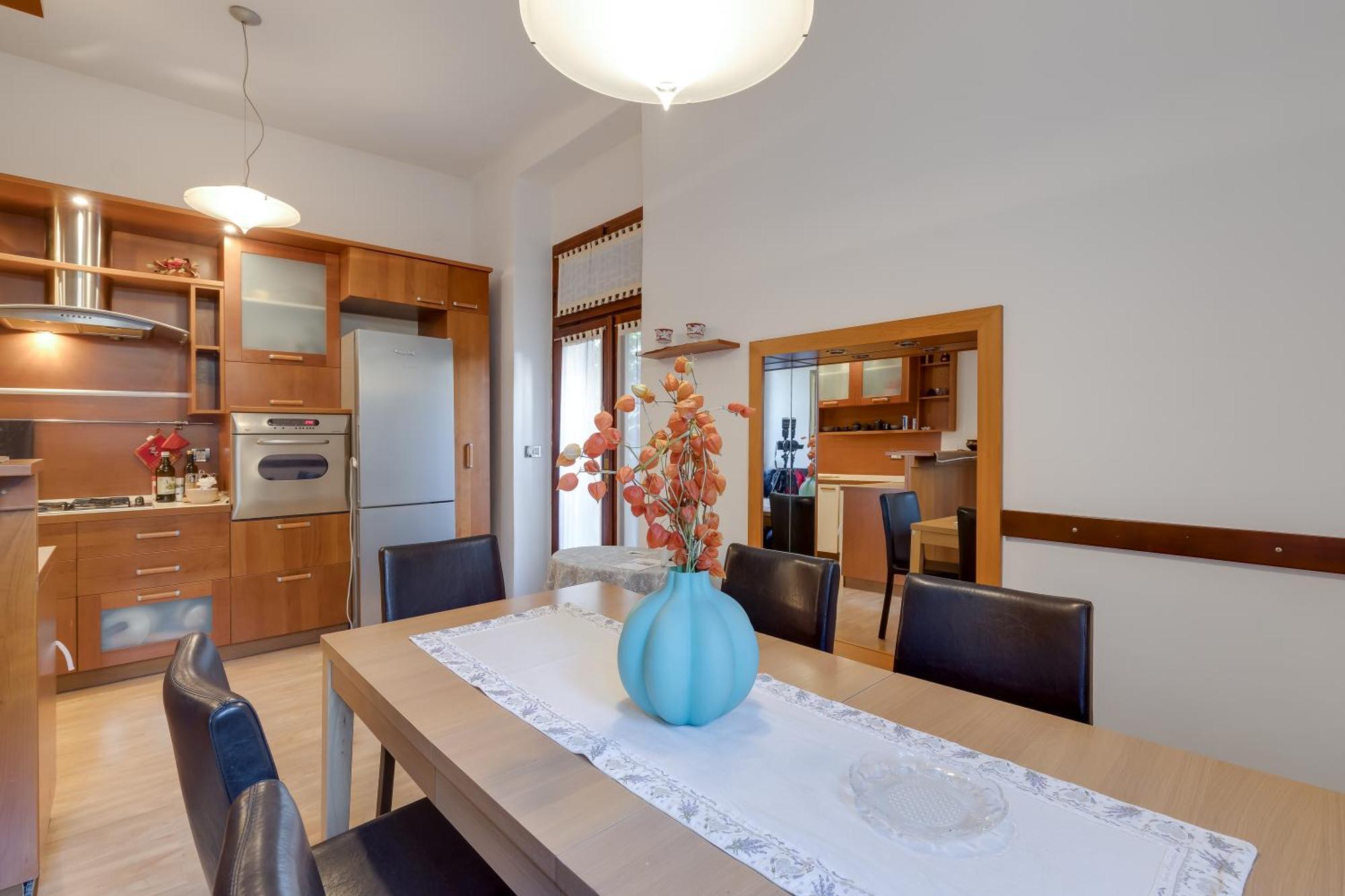 City Apartment With Garden - Happy Rentals Рийека Екстериор снимка