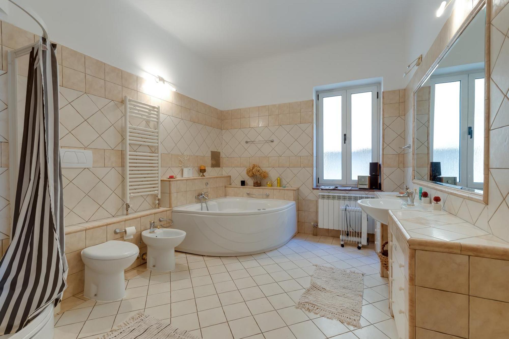 City Apartment With Garden - Happy Rentals Рийека Екстериор снимка
